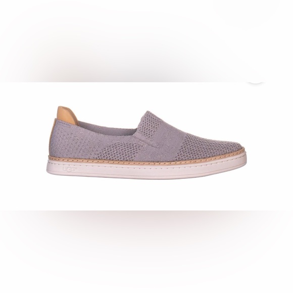 Ugg Sammy Gray Chevron Leather Slip On Knit Sneakers Womens Sz 7 Neutral Preppy - Picture 1 of 11